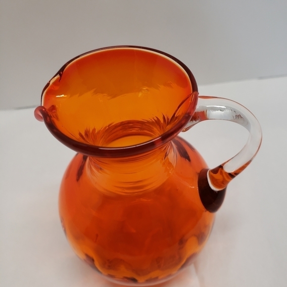 VINTAGE Handblown Orange 🧡 w/clear Handle Glass Art Pitcher Creamer Vase - Picture 5 of 7